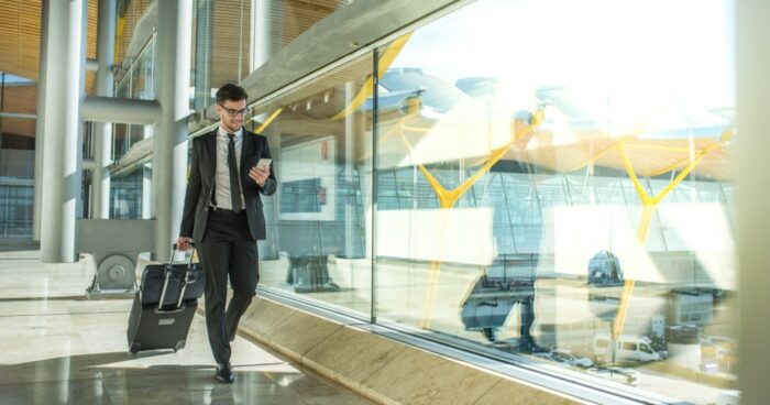 商社マンと出会いやすいおすすめの場10選！マッチングアプリの選び方も解説