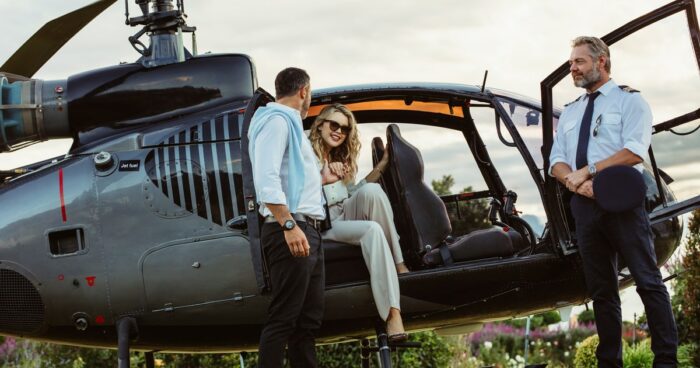 ヘリコプター貸切デートの料金は？よくある質問と注意点