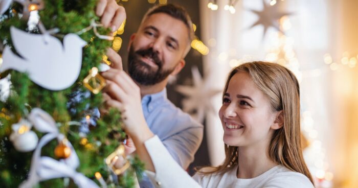 若い子と付き合える50代男性の特徴5選！恋愛対象に見られるには？