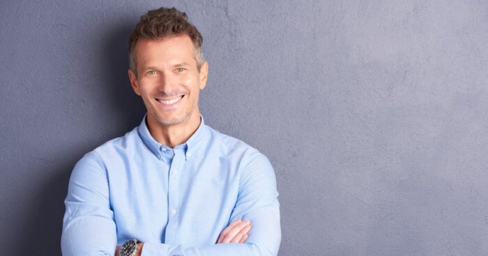 選ばれる中年男性の特徴11選！嫌がられる中年男性の特徴も解説