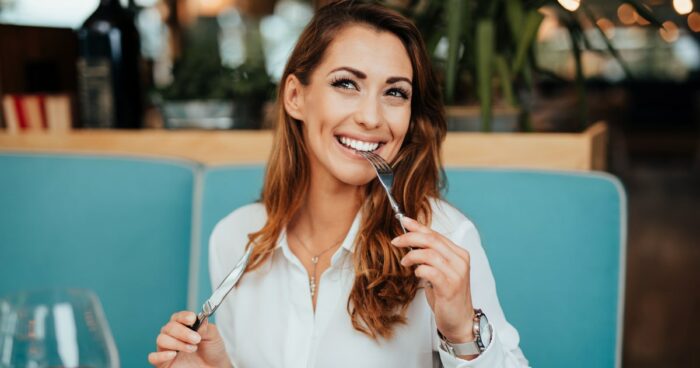 食べ方が綺麗な人の特徴6選！NG例と綺麗に食べるコツを紹介