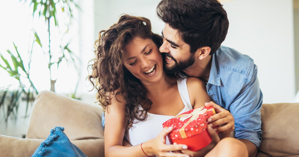 30代女性におすすめの誕生日プレゼント15選！相場や選び方のポイントも紹介